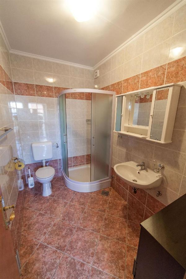 Apartments Carmen Цриквениця Екстер'єр фото