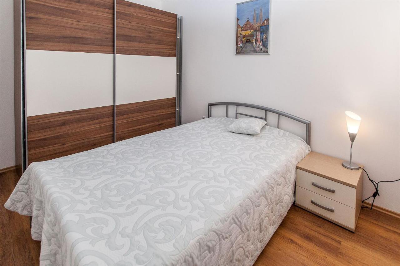 Apartments Carmen Цриквениця Екстер'єр фото