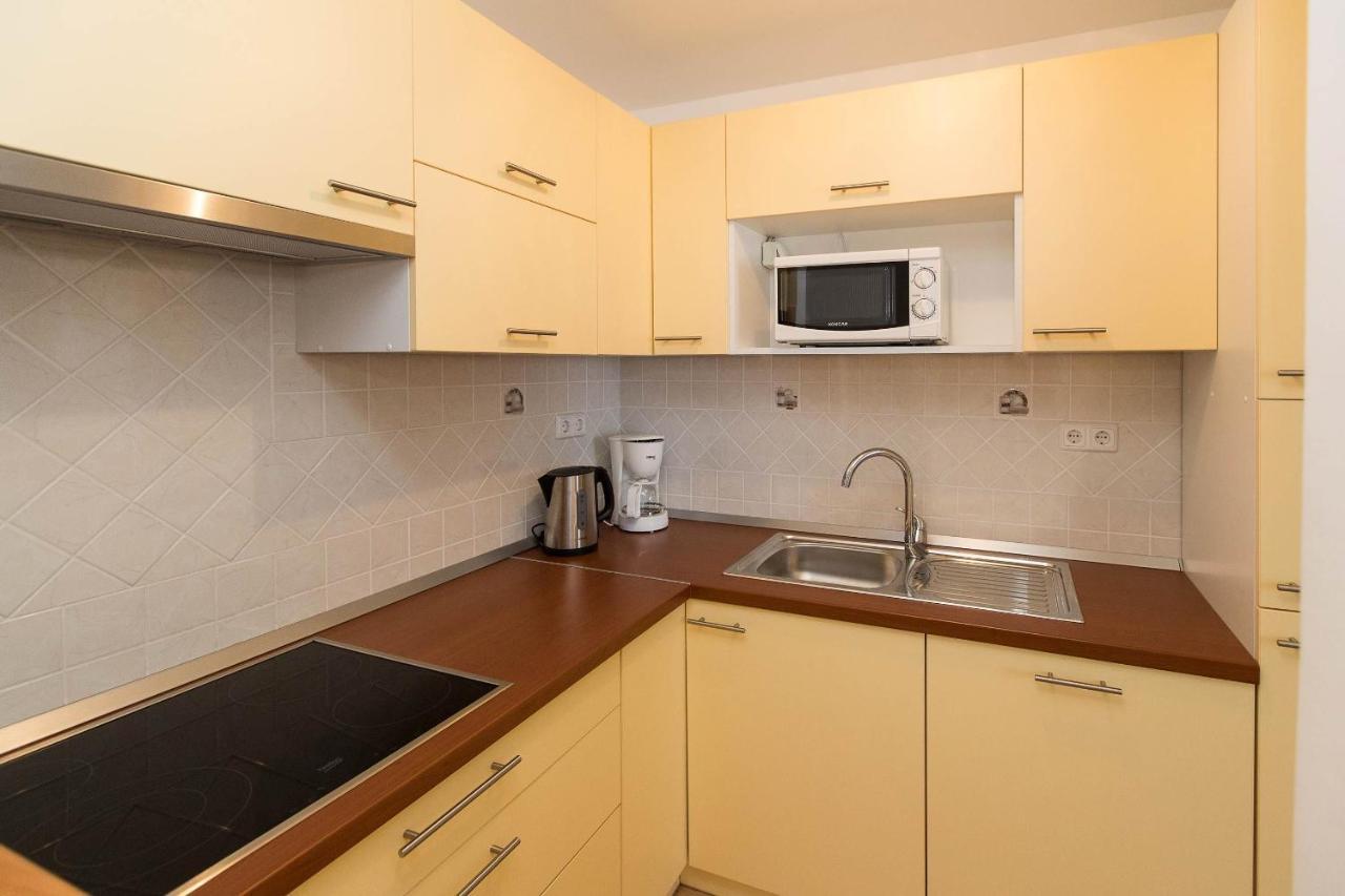 Apartments Carmen Цриквениця Екстер'єр фото