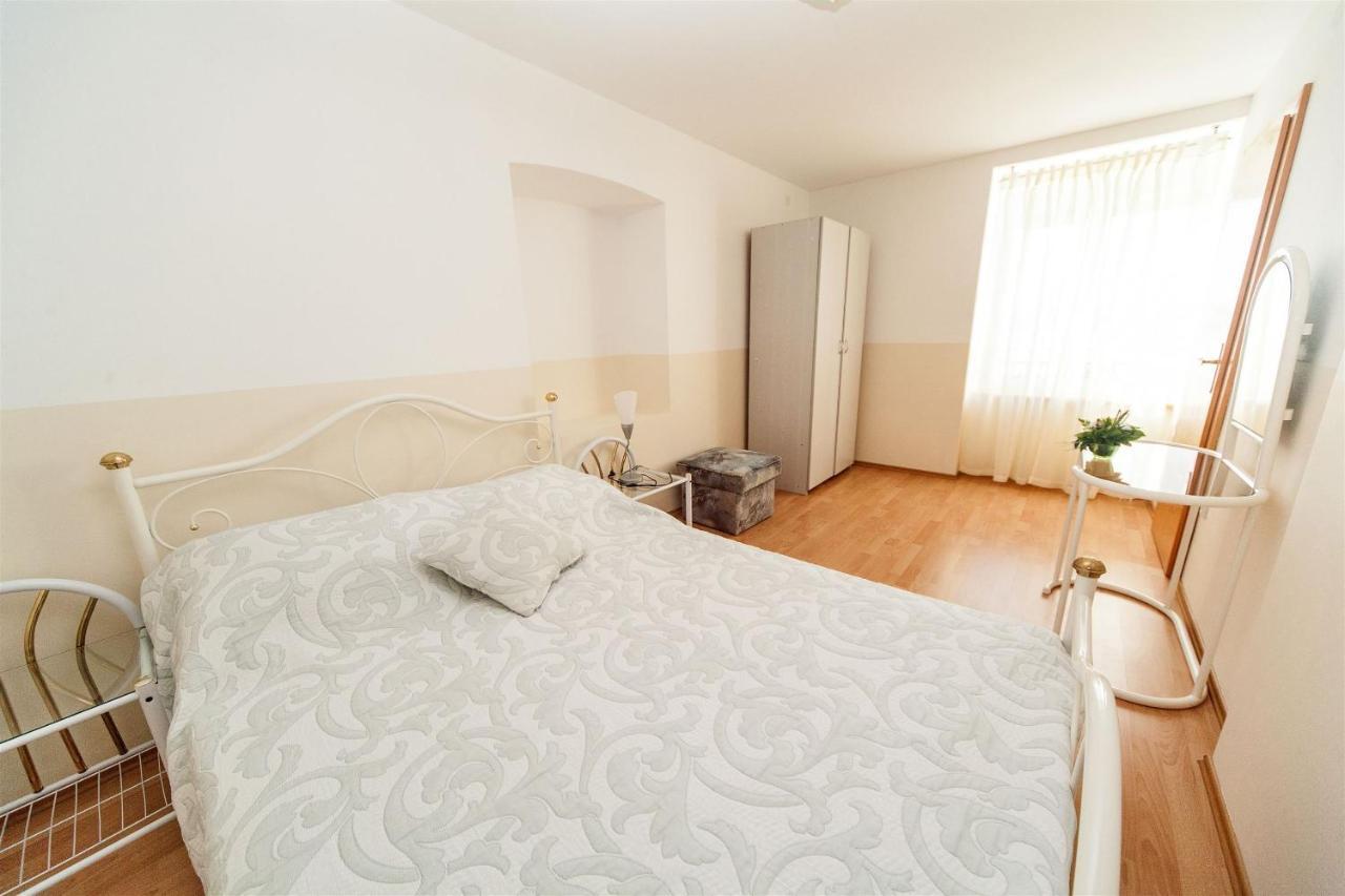 Apartments Carmen Цриквениця Екстер'єр фото
