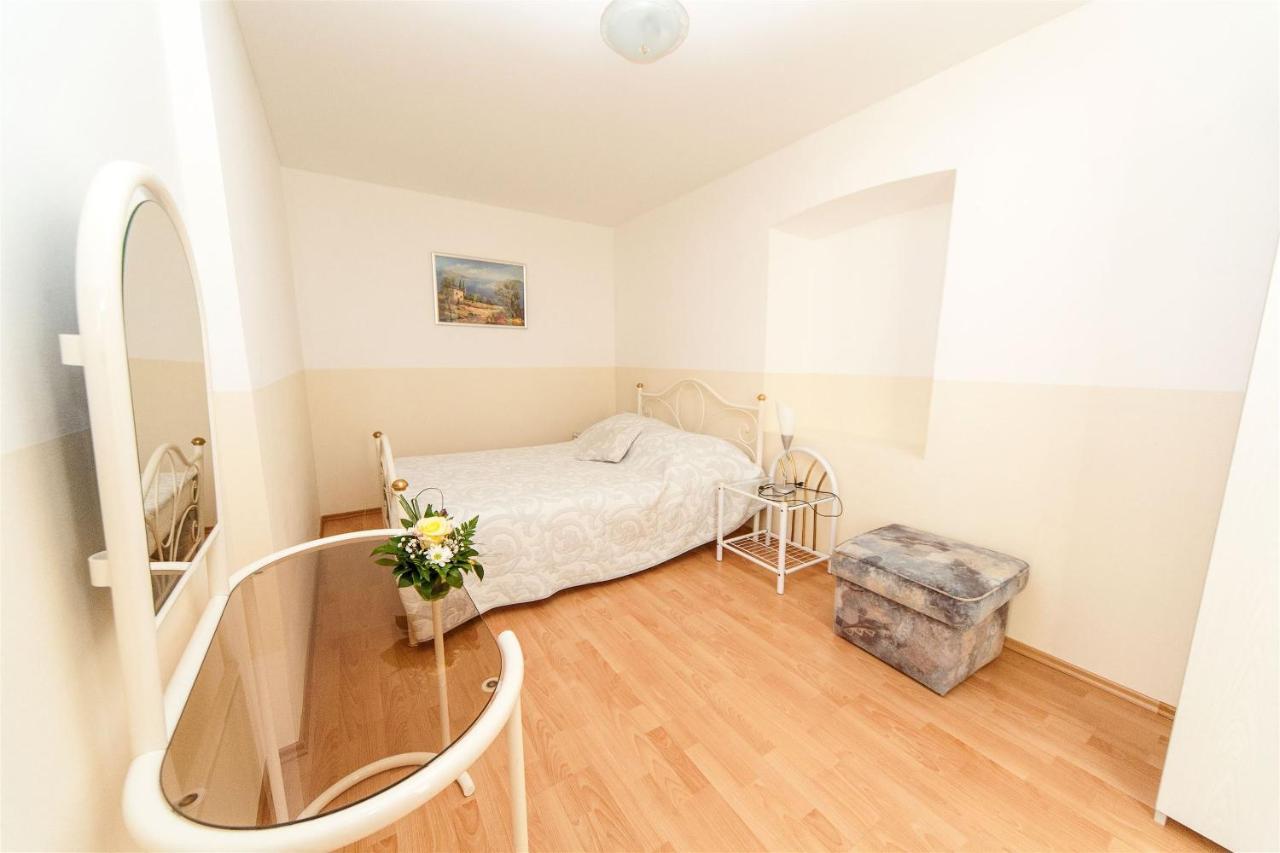 Apartments Carmen Цриквениця Екстер'єр фото